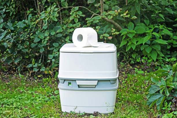 Best Portable restroom trailer rental  in Cedar Heights, MD